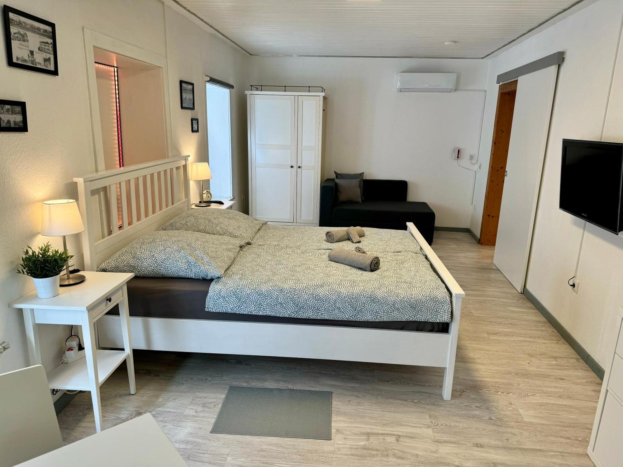 Ferienwohnung Altenschoenbach 프리슈센스타트 외부 사진